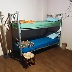 Men's In Fatih, Hostel