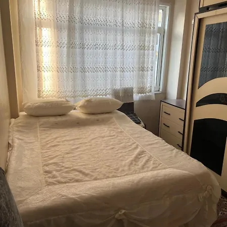 Men's In Fatih, Albergue *