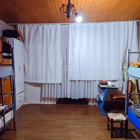 Men's In Fatih, Хостел *