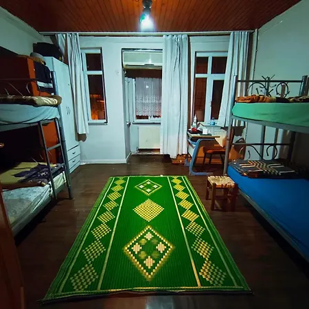 Hostel Men's In Fatih,